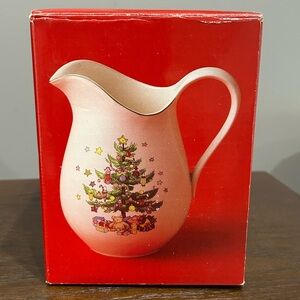 Nikko Happy Holidays Pitcher 1 Quart